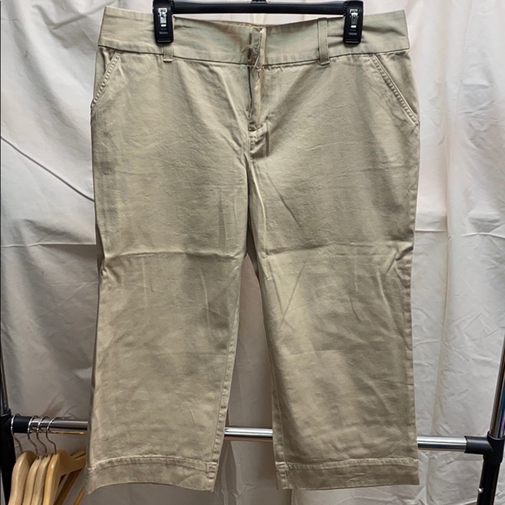 NWT - Sonoma size 16P khaki Capri 16 petite